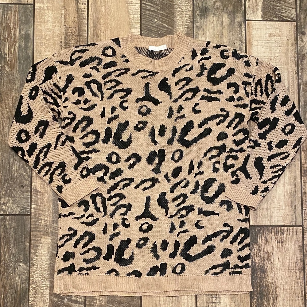 Goodnight Macaroon Tan Leopard print Knit Oversized Sweater